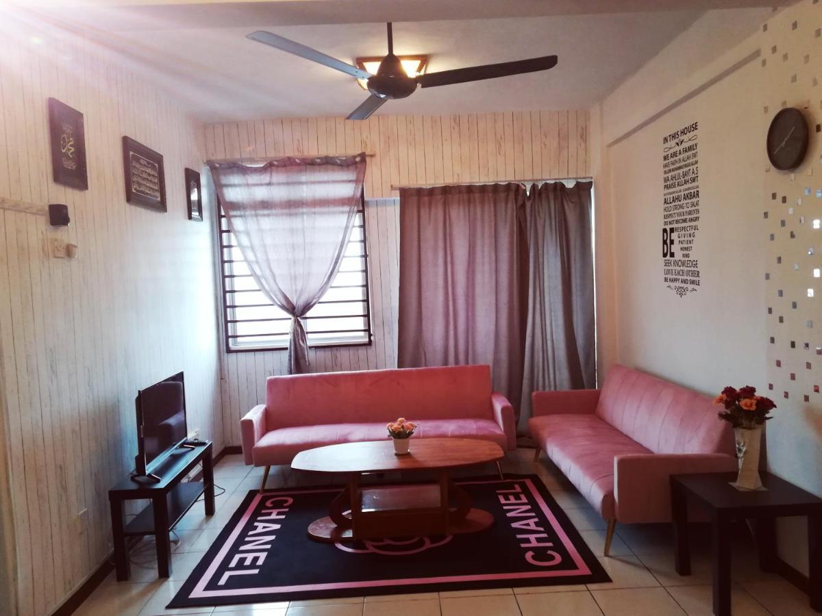 Hagia Medina Muslims Guesthouse Port Dickson Ngoại thất bức ảnh